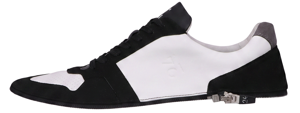 Ascend – White/Black / 40